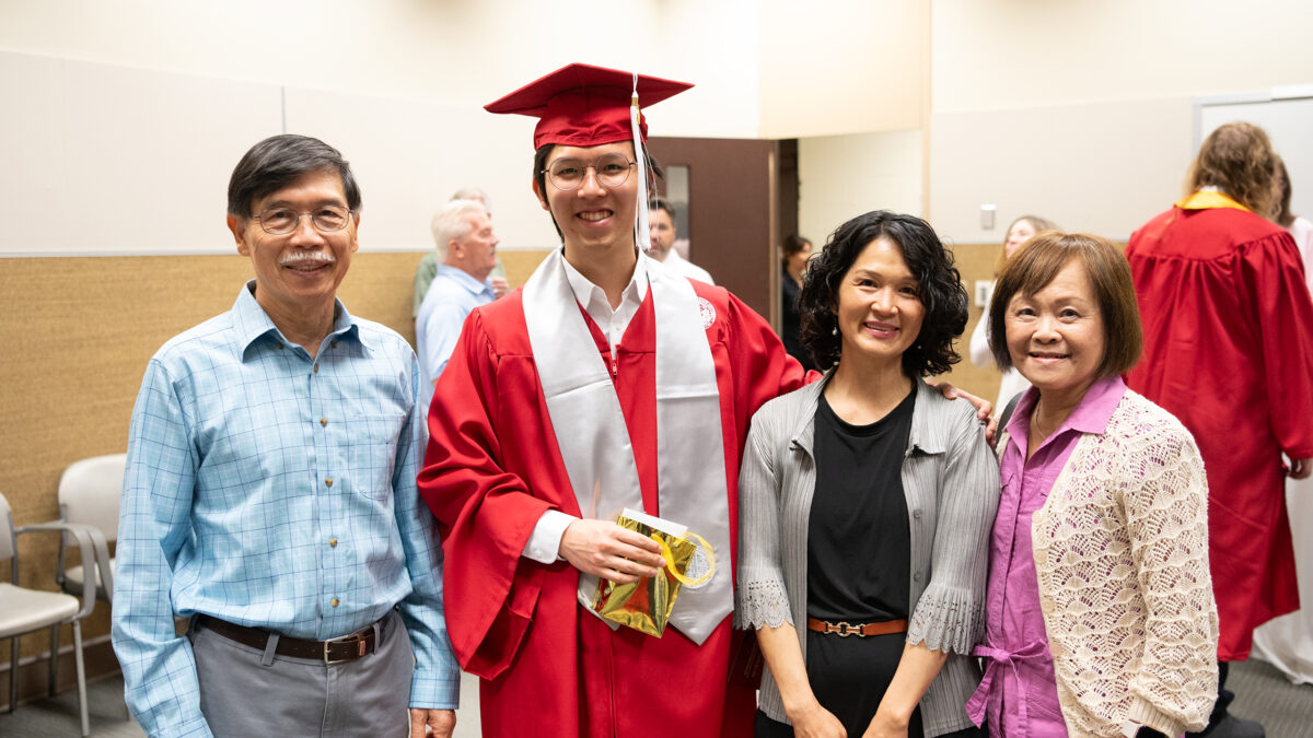 ISE Undergraduate Graduation Reception 014